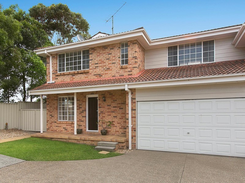 8/9 Newbold Close, Thirroul NSW 2515