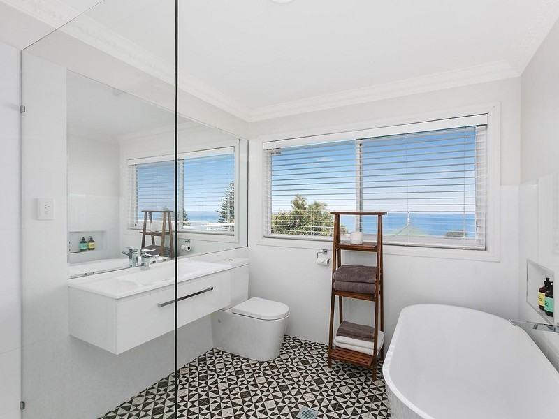 559 Lawrence Hargrave Drive, Wombarra NSW 2515