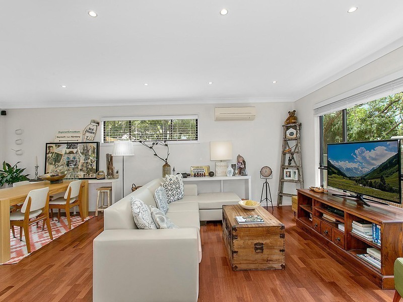1/50A Pass Avenue, Thirroul NSW 2515