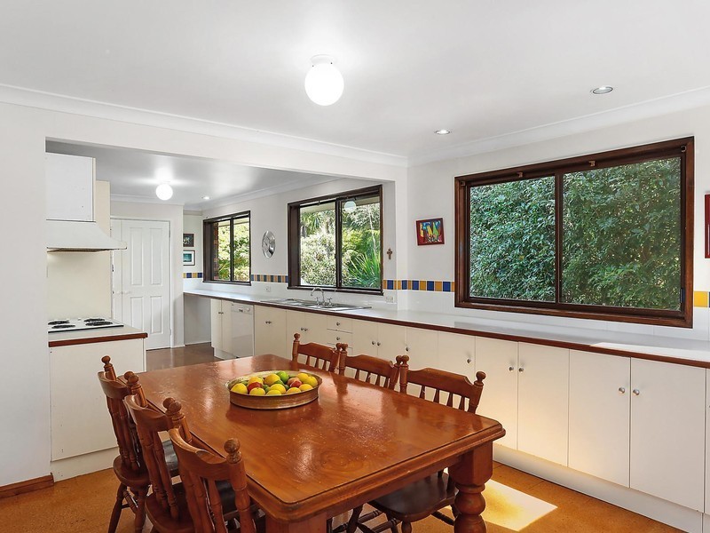 23 Treetop Glen, Thirroul NSW 2515