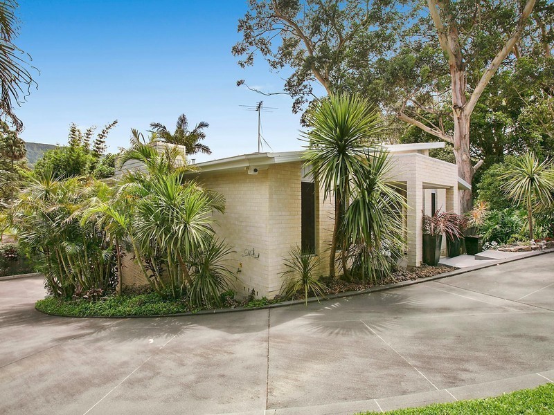 10 Gumtree Lane, Thirroul NSW 2515