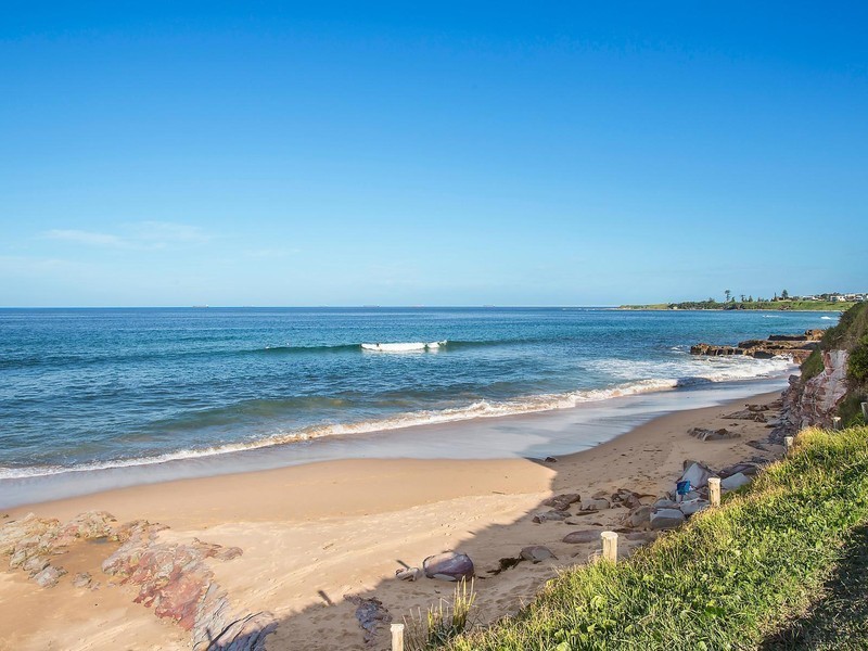 11 Henley Road, Thirroul NSW 2515