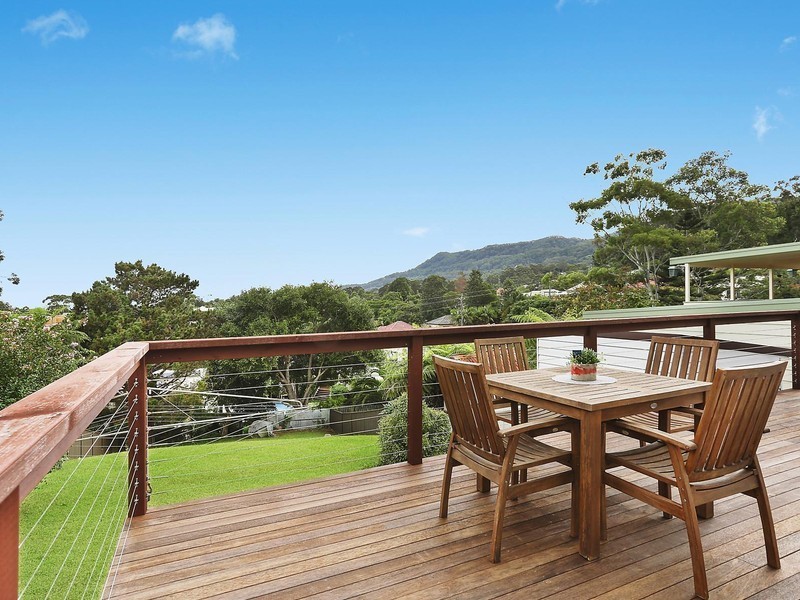 34 Hillcrest Avenue, Woonona NSW 2517