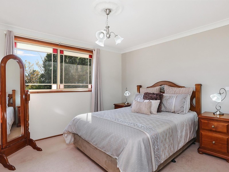 15 Pallier Place, Woonona NSW 2517
