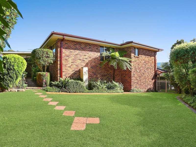 15 Pallier Place, Woonona NSW 2517