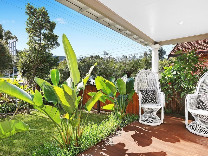 421 Lawrence Hargrave Drive, Thirroul NSW 2515