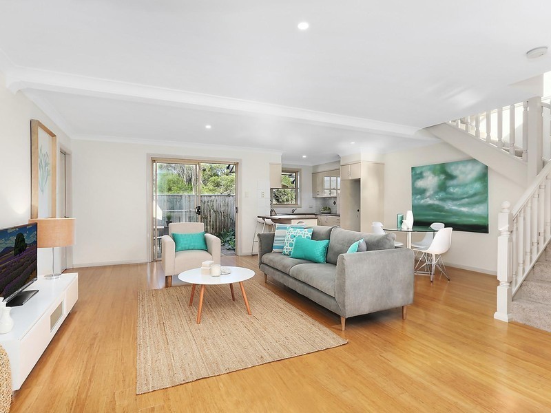 8/204 Princes Highway, Bulli NSW 2516