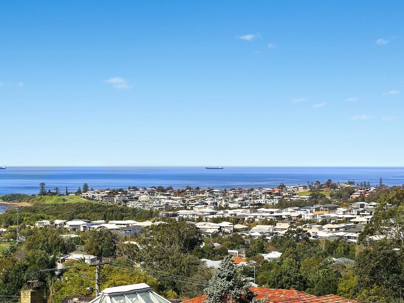 28 Arunta Drive, Thirroul NSW 2515