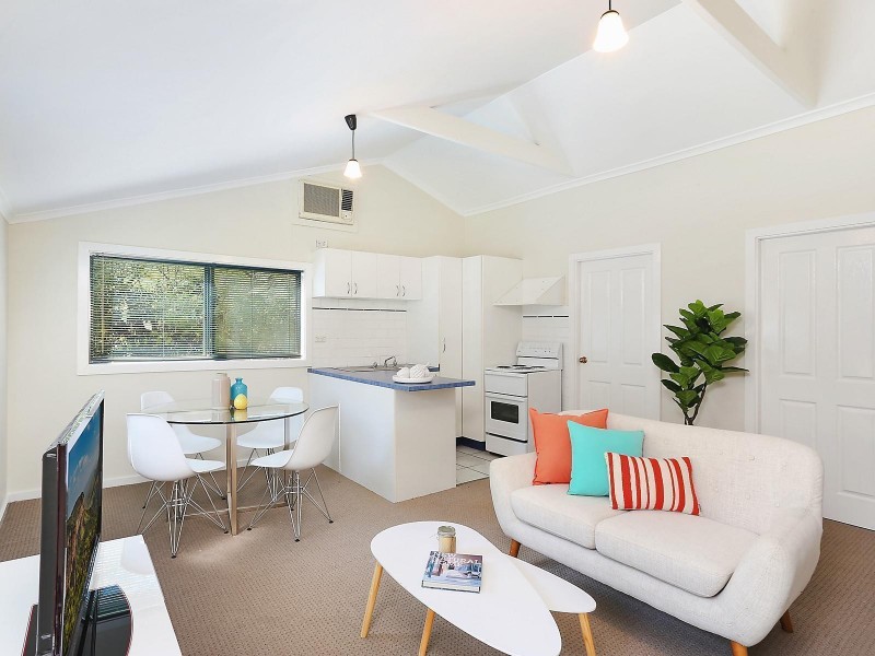 61 Princes Highway, Thirroul NSW 2515