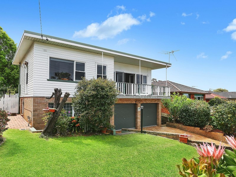 12 Palm Grove, Thirroul NSW 2515