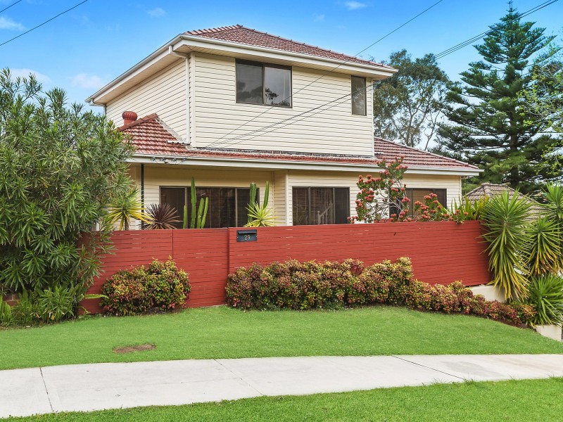 29 Redman Avenue, Thirroul NSW 2515