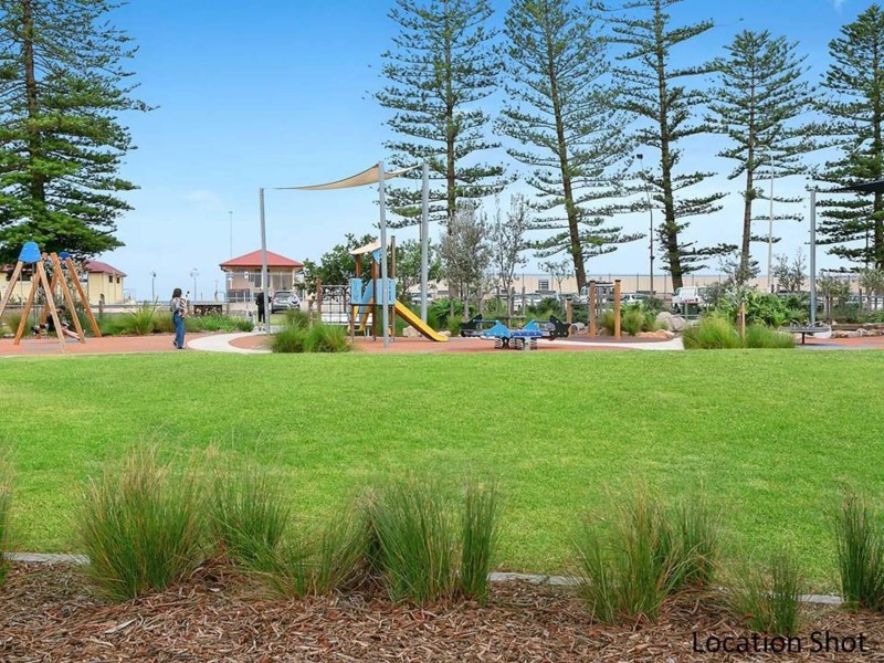 43 The Esplanade, Thirroul NSW 2515