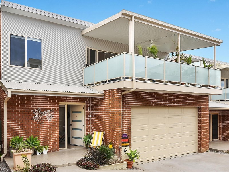 5/14 Campbell Street, Woonona NSW 2517