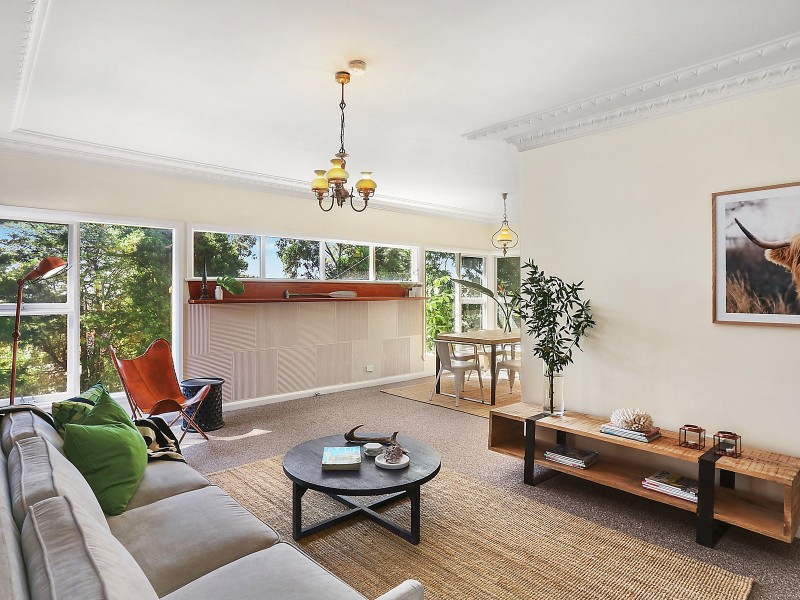 19 Cresting Avenue, Corrimal NSW 2518