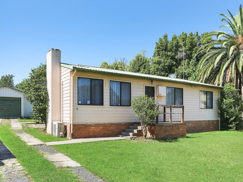 9 and 11 Bundarra Place, Dapto NSW 2530