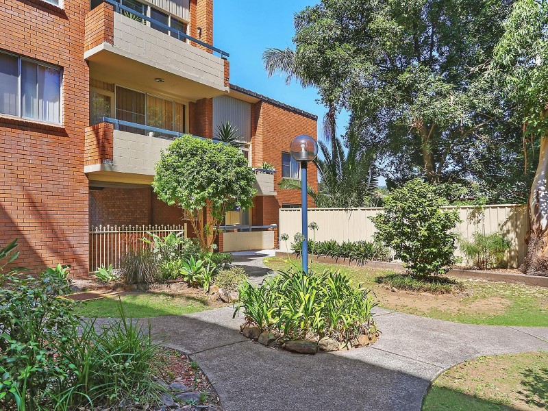 4/23 Park Road, Bellambi NSW 2518