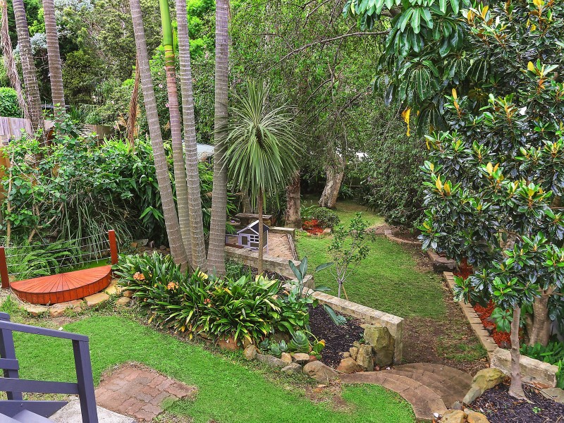 75 Princes Highway, Thirroul NSW 2515