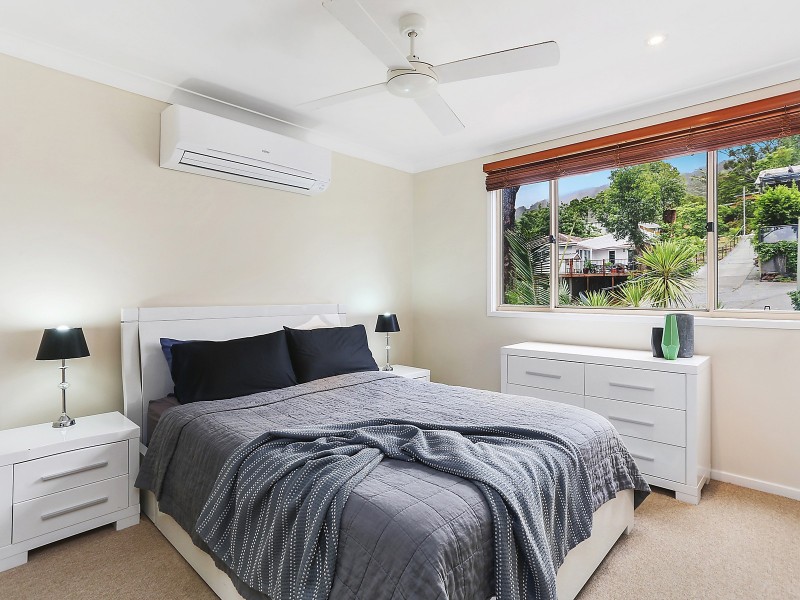85A Stephen Drive, Woonona NSW 2517