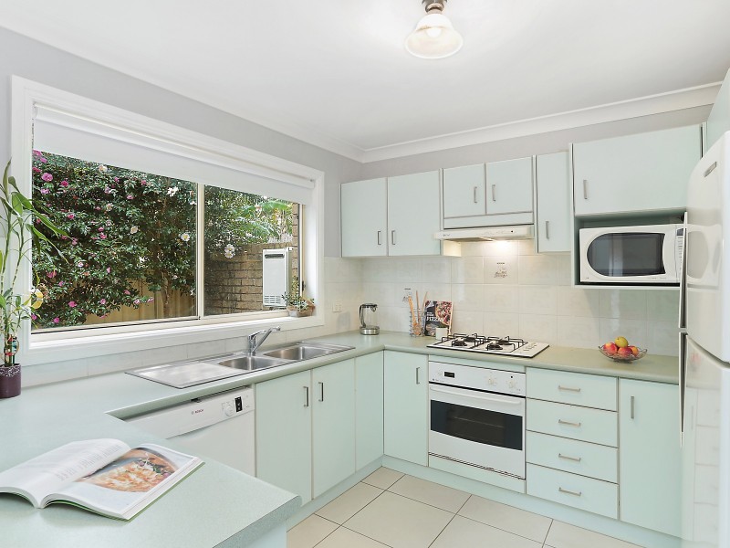 8/25 Nicholson Road, Woonona NSW 2517