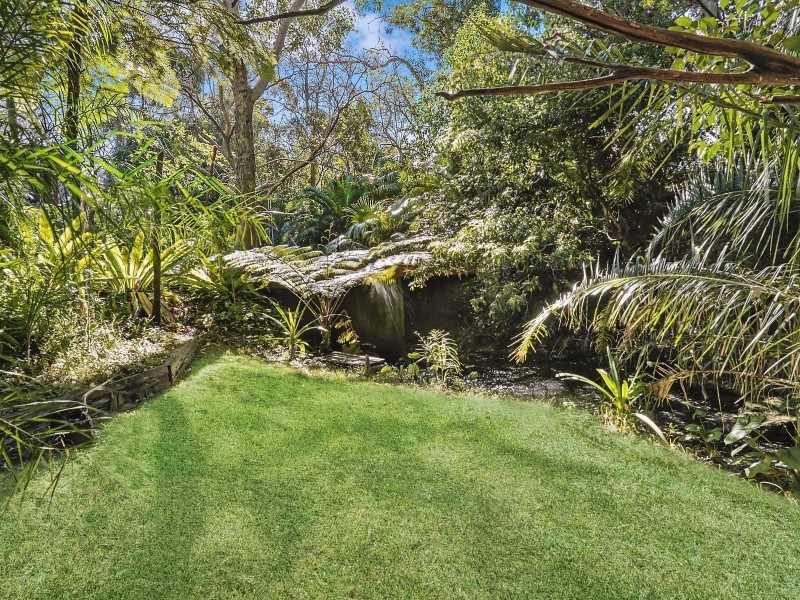 13-15 Meadow Street, Corrimal NSW 2518