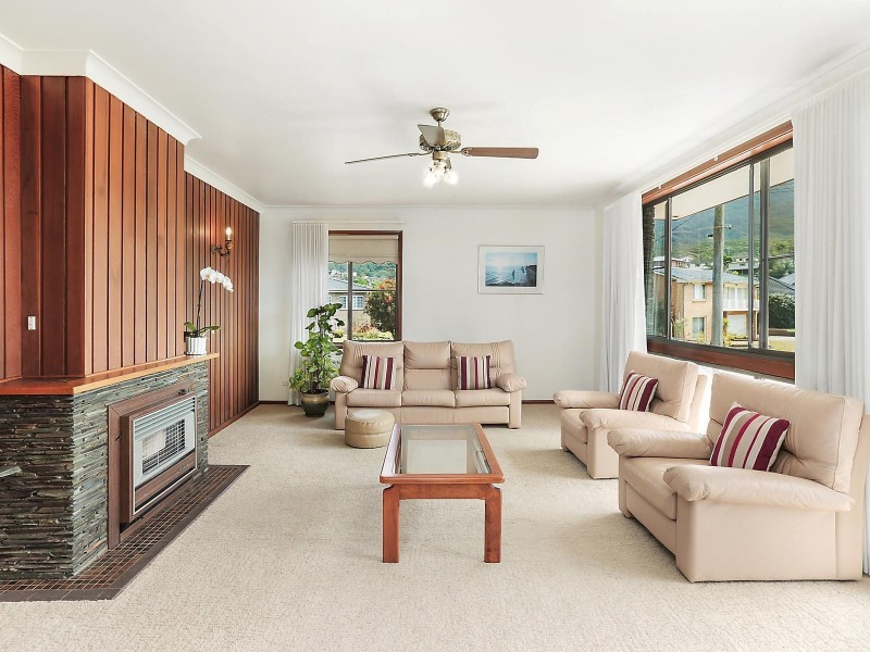 37 Rae Crescent, Balgownie NSW 2519