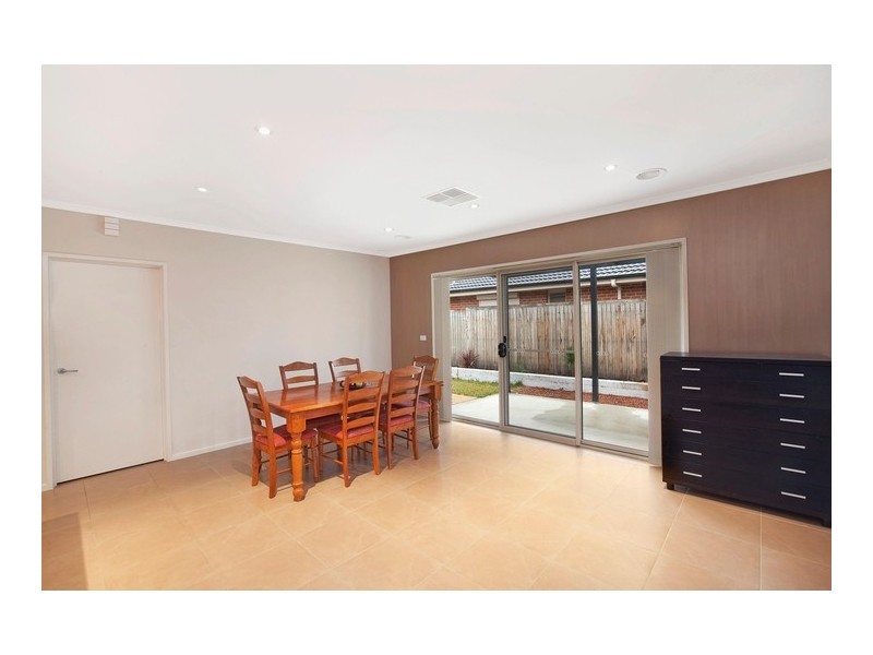 35 Henry Kendall Street, Franklin ACT 2913