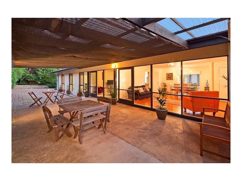 4 Hinckley Place, Kambah ACT 2902