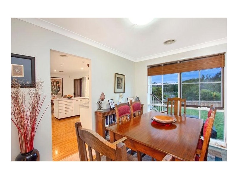 18 Sharwood Crescent, Evatt ACT 2617