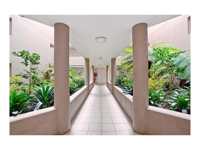 19/12 Waniassa Street, Queanbeyan NSW 2620