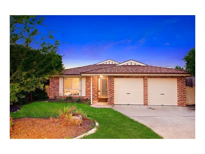 11 Birch Way, Jerrabomberra NSW 2619