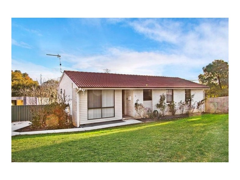 6 Bolton Place, Wanniassa ACT 2903