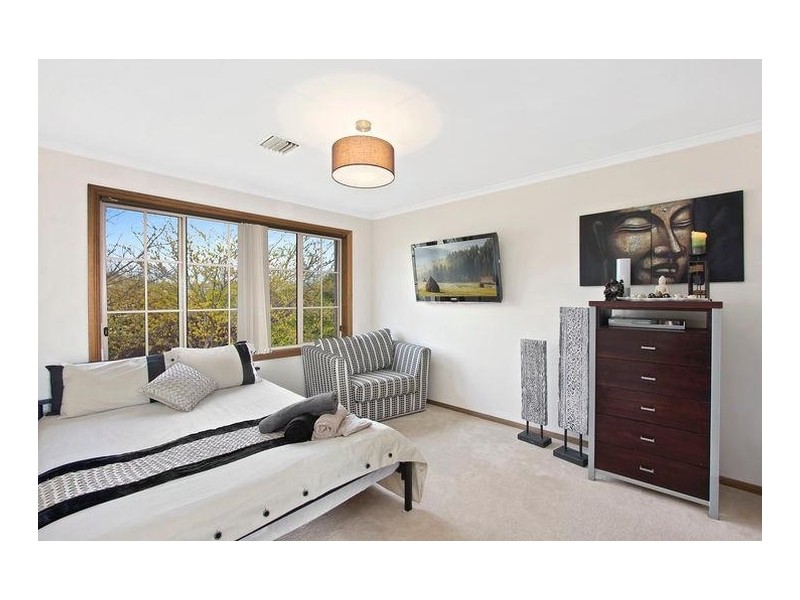 49 Parkview Crescent, Jerrabomberra NSW 2619