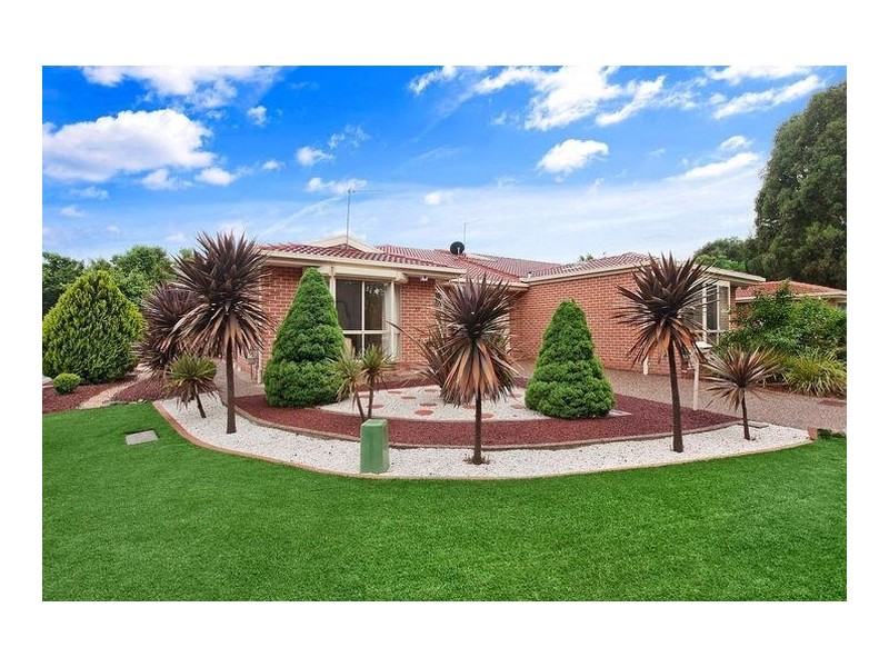 13 Nambir Court, Bonython ACT 2905