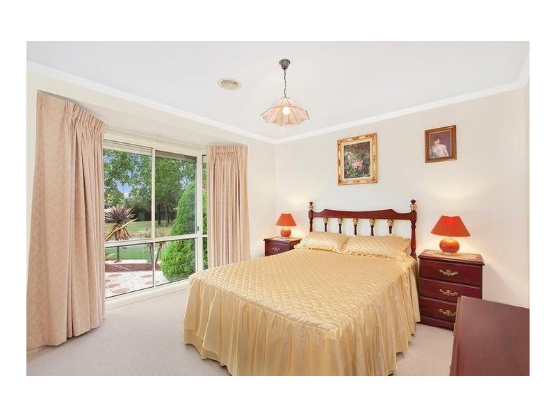 13 Nambir Court, Bonython ACT 2905