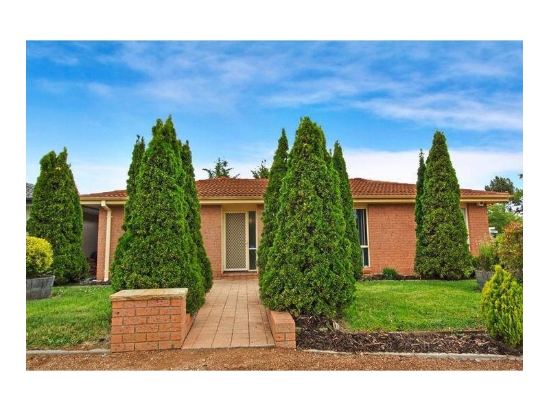 2 Quambone Place, Isabella Plains ACT 2905