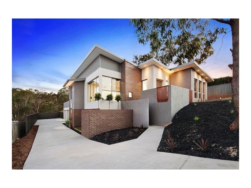 73 Waterfall Drive, Jerrabomberra NSW 2619