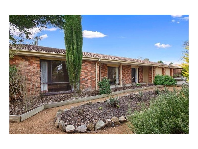 25 Arakoon Crescent, Isabella Plains ACT 2905