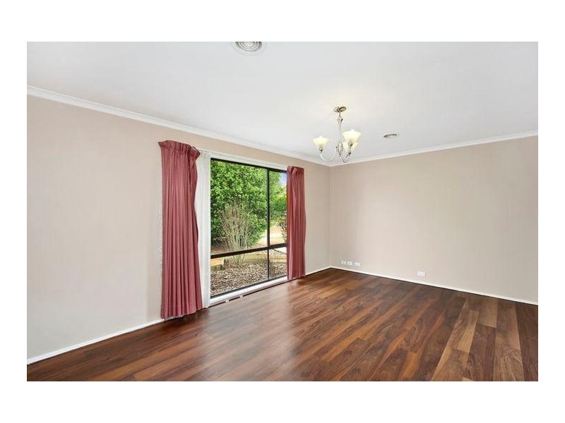 25 Arakoon Crescent, Isabella Plains ACT 2905