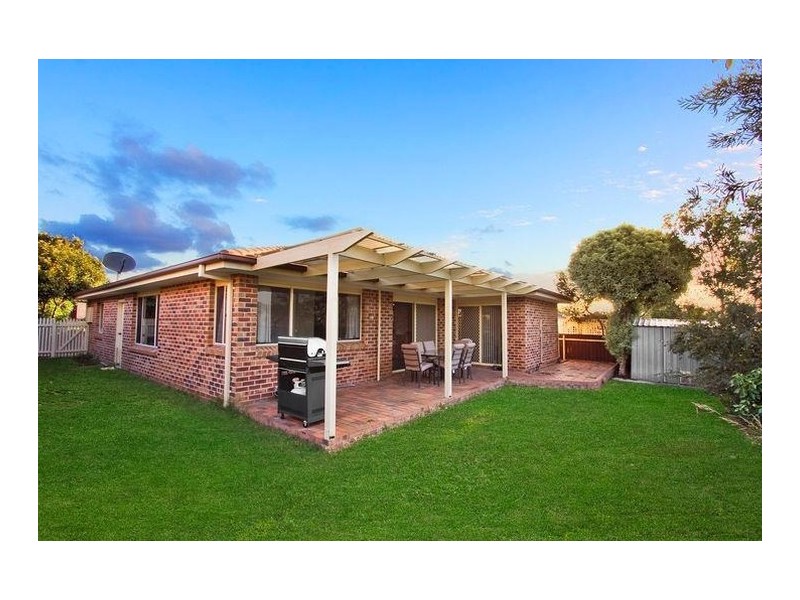 11 Birch Way, Jerrabomberra NSW 2619