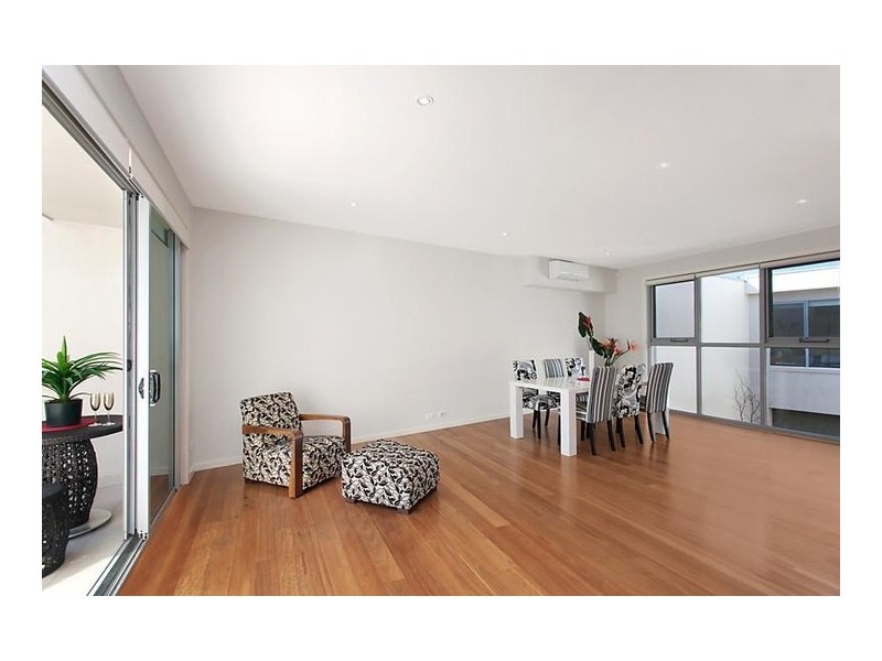60 Dawes Street, Kingston ACT 2604