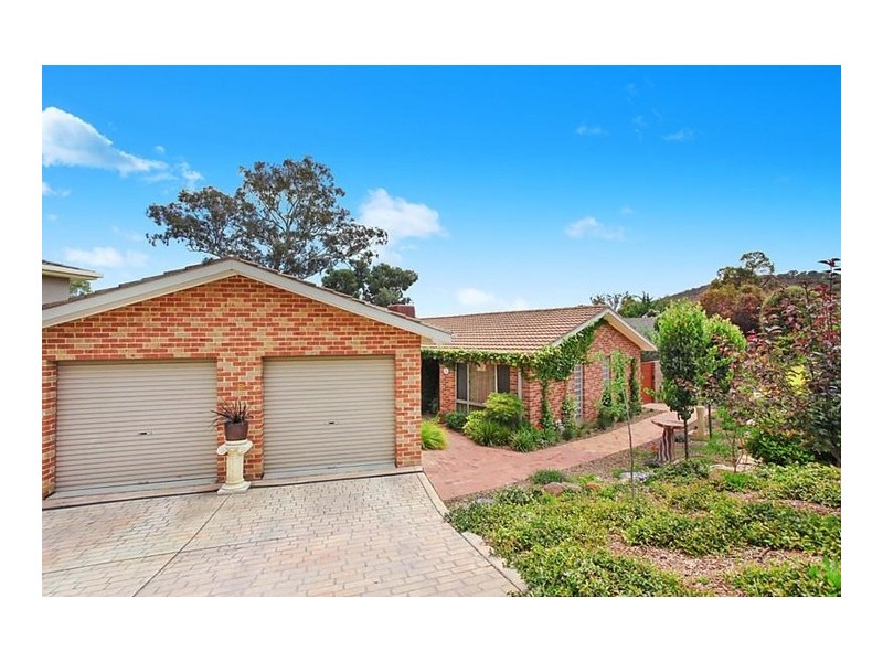 5 Maple Crescent, Jerrabomberra NSW 2619