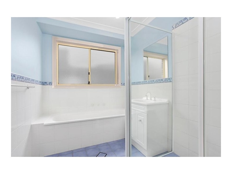 48 Pannamena Crescent, Jerrabomberra NSW 2619