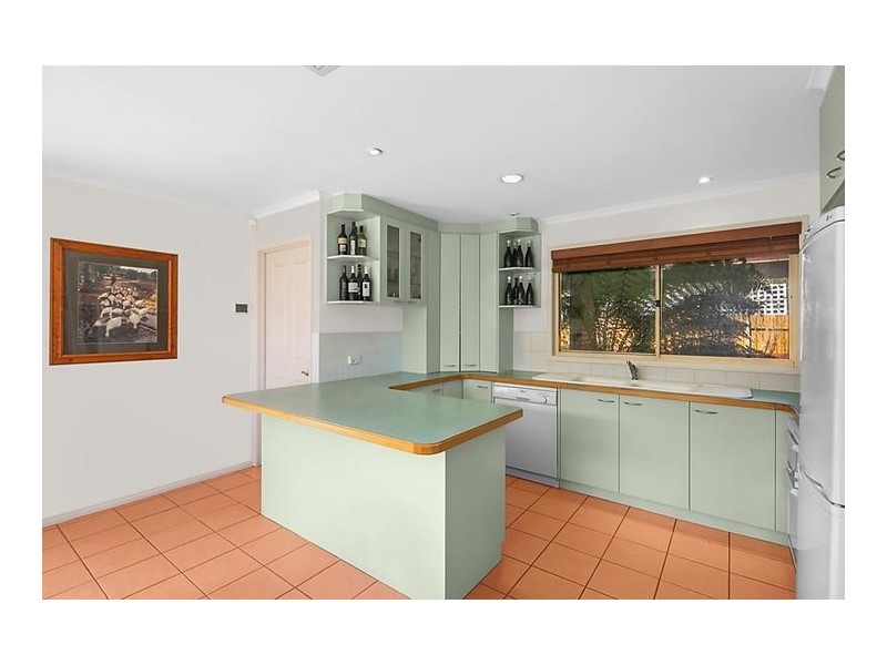 5 Rosewood Glen, Jerrabomberra NSW 2619