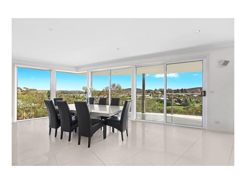 8 Whyte Street, Cooma NSW 2630