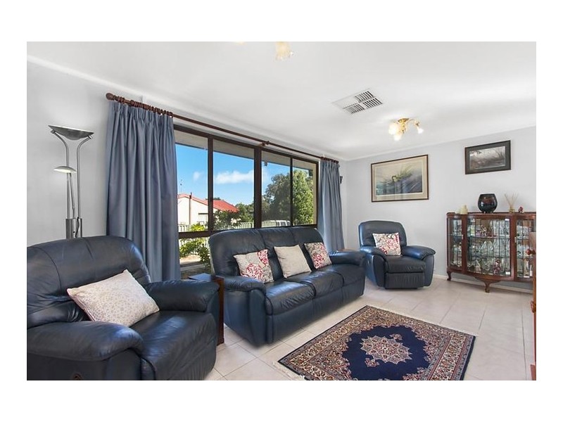 12 Whistler Place, Kambah ACT 2902