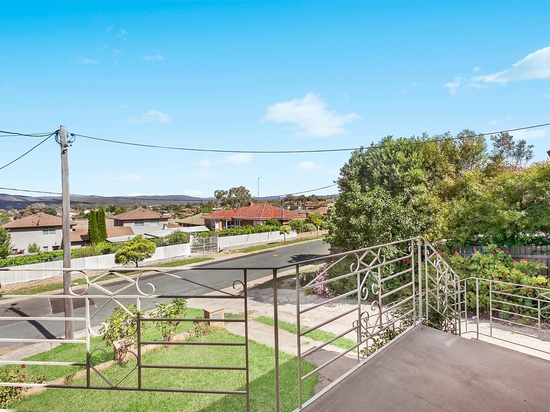 32 Cassidy Street, Queanbeyan NSW 2620