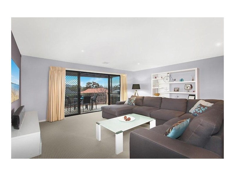 25 Bluestone Gardens, Jerrabomberra NSW 2619