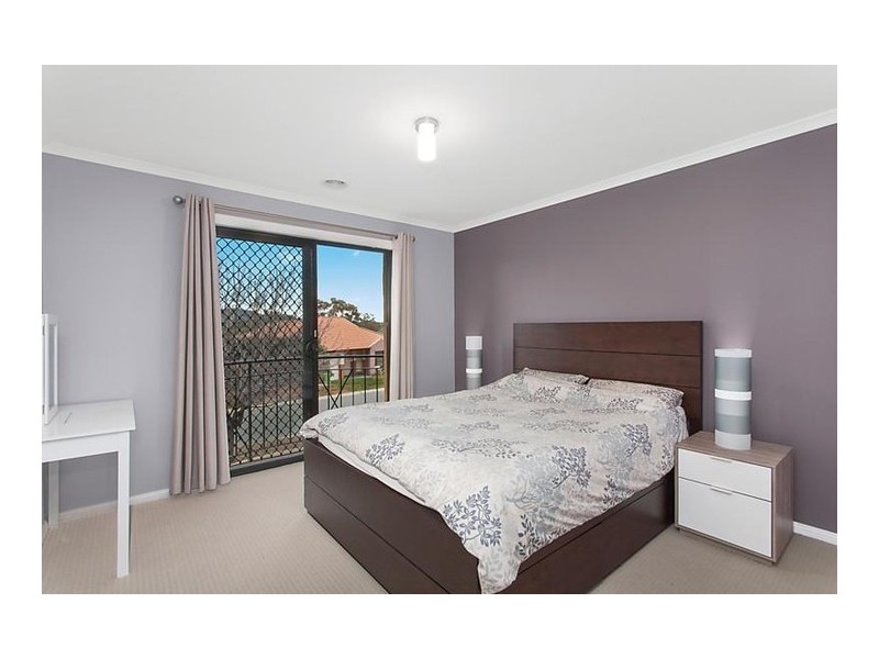 25 Bluestone Gardens, Jerrabomberra NSW 2619