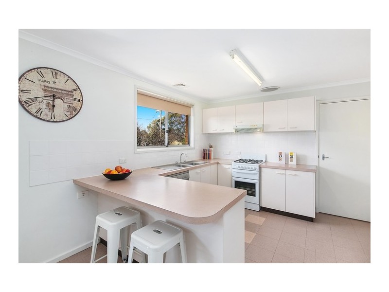 19 Degraves Crescent, Wanniassa ACT 2903