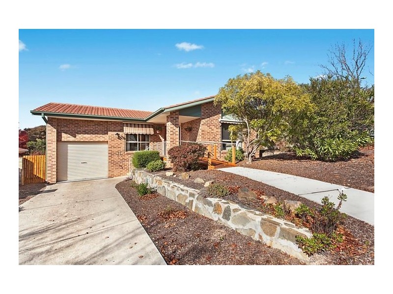 9A Hickenbotham Street, Gordon ACT 2906